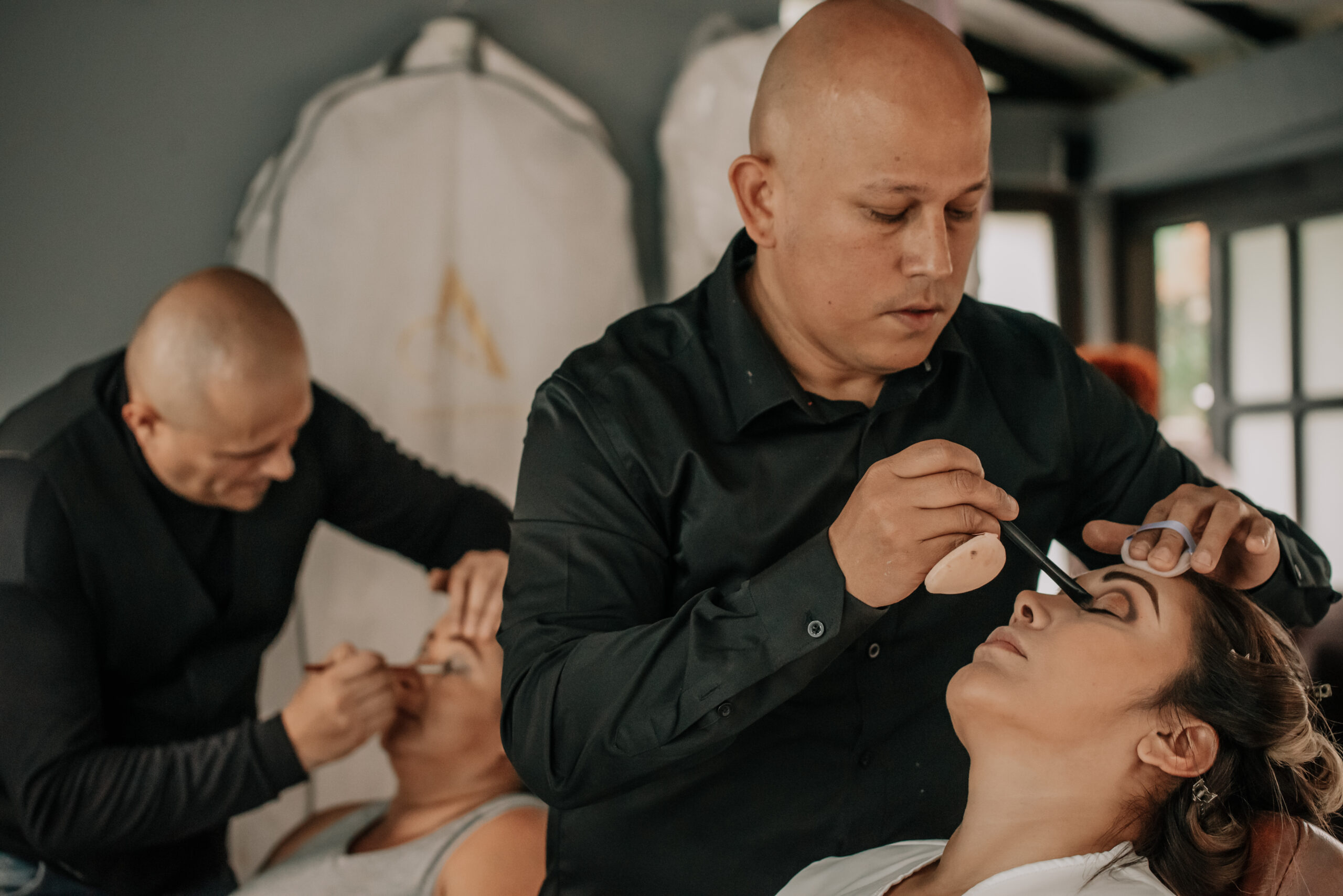 Prueba de peinado y maquillaje para boda