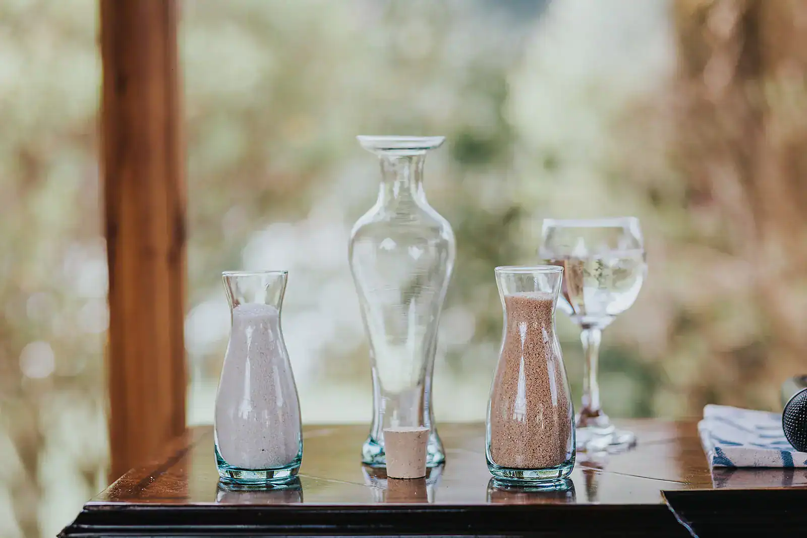Ritual simbolico con arena para bodas