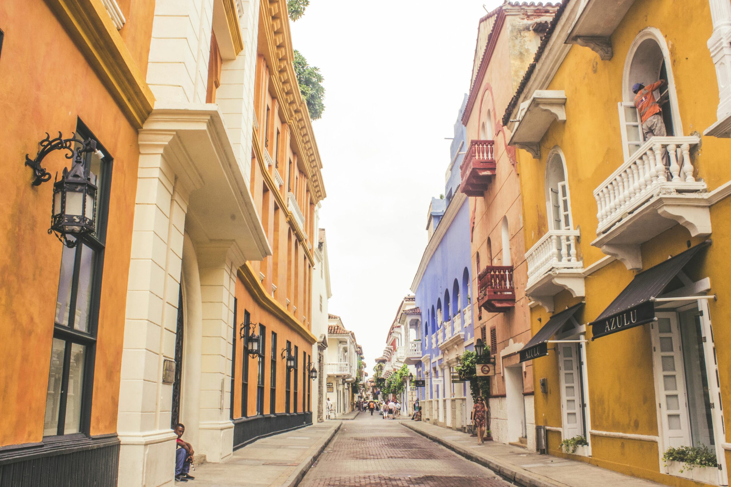 Calle colonial en Cartagena Colombia 