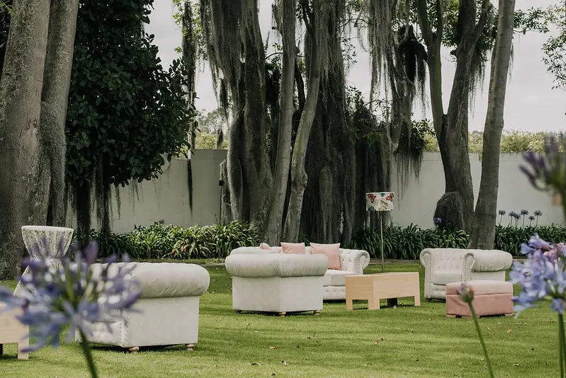 Jardines de finca campestre para bodas cerca a Bogotá